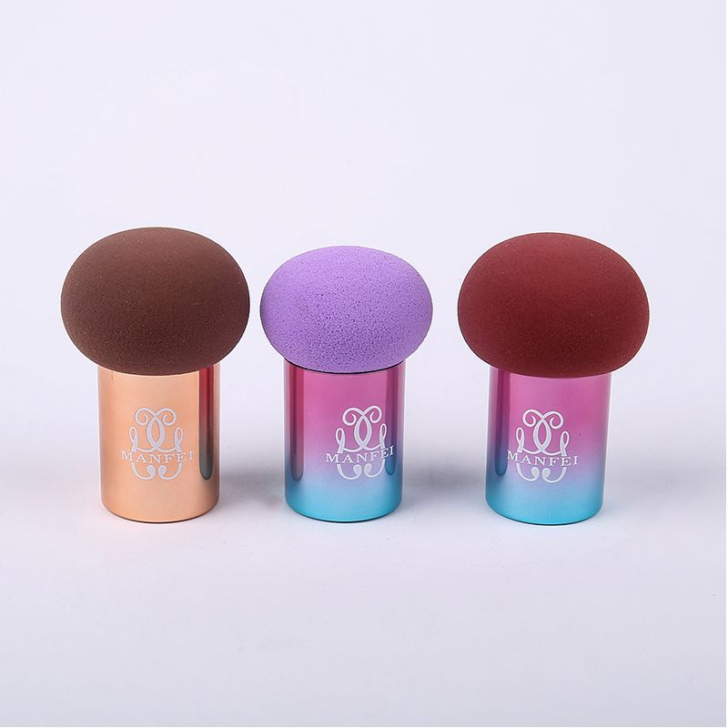 Mushroom head makeup sponge powder puff doesn't eat powder gourd beauty egg cushion BB Application Scenario