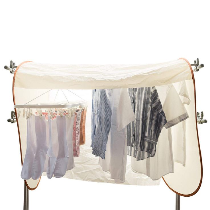 Hot clothes dryer