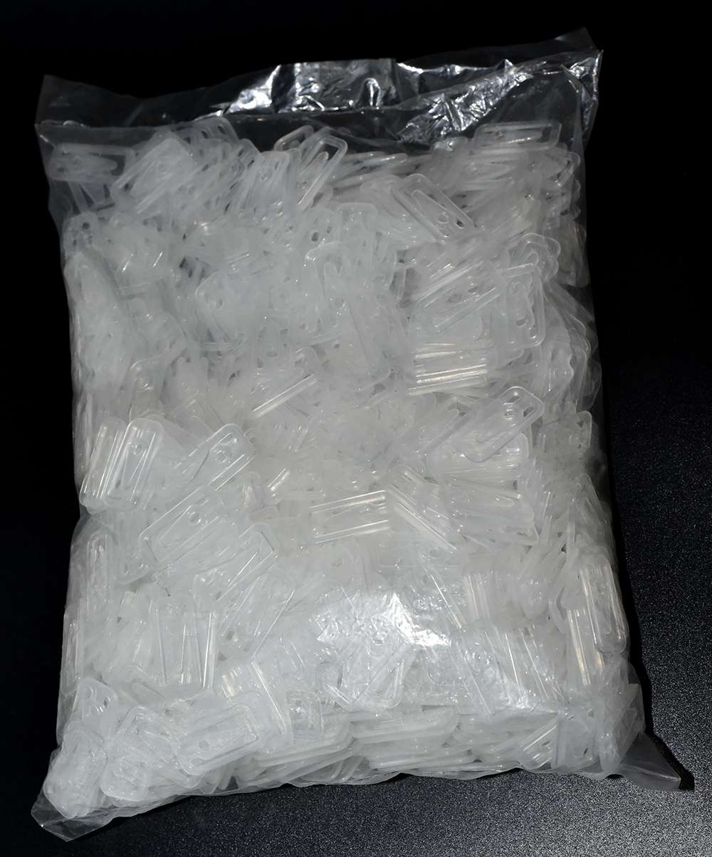 Plastic clips, plastic pins, clips Item Picture