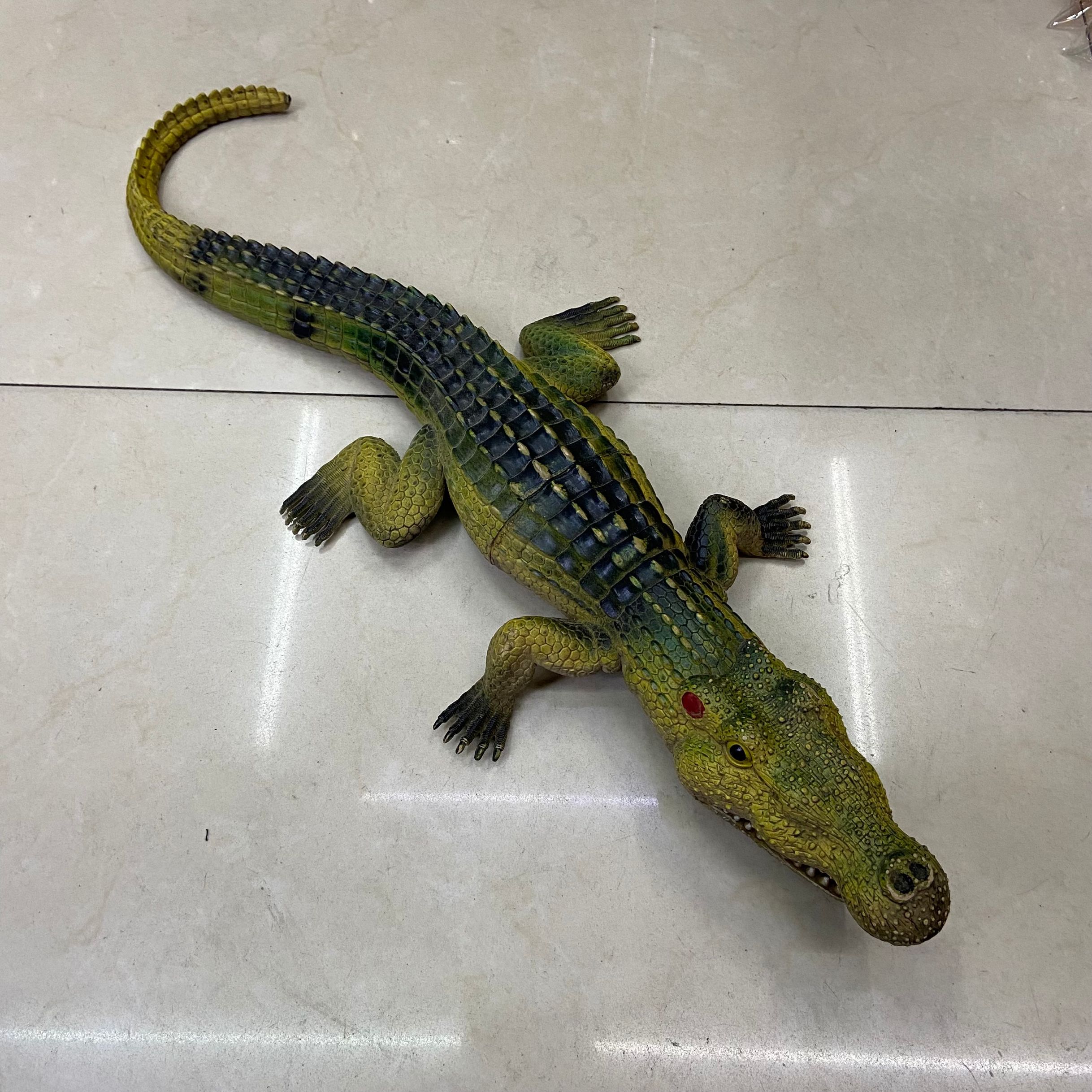 仿真动物（大鳄鱼）/仿真动物/仿真鳄鱼产品图