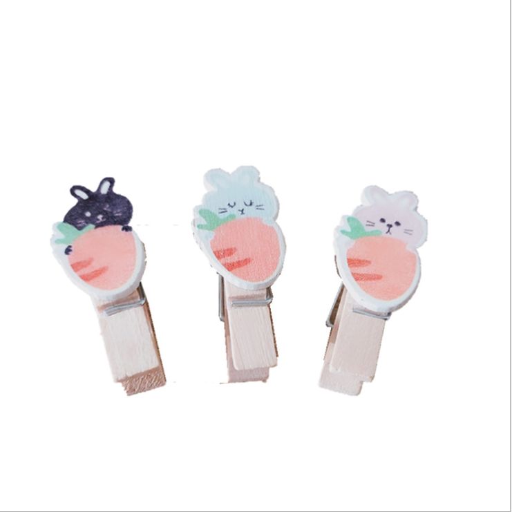 Innovative cartoon radish rabbit wooden clip
