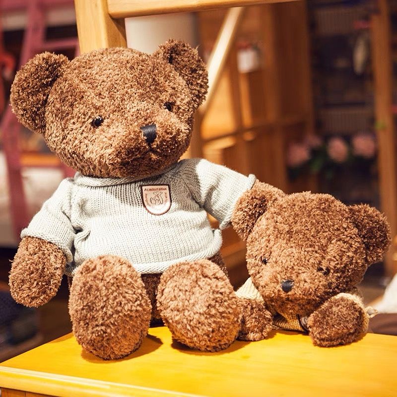 Manufacturers direct plush doll superman dress Xiong Baohua toy firm to send girls