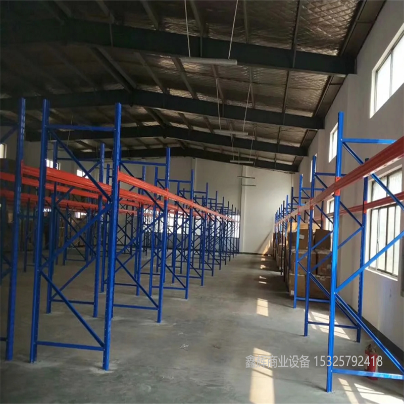 Large shelves, custom-made warehouse shelves detail image 1