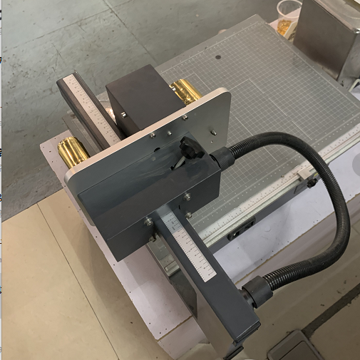 3050 Plateless hot stamping machine pic 3