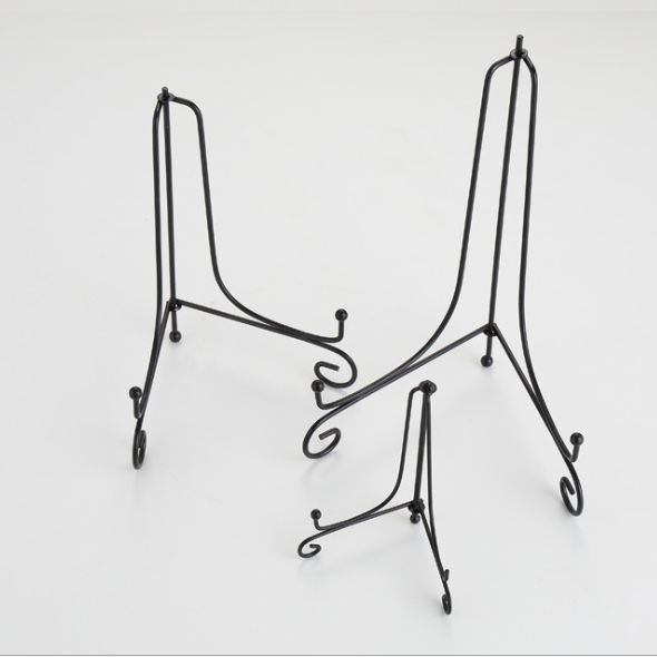 Ceramic tray display stand