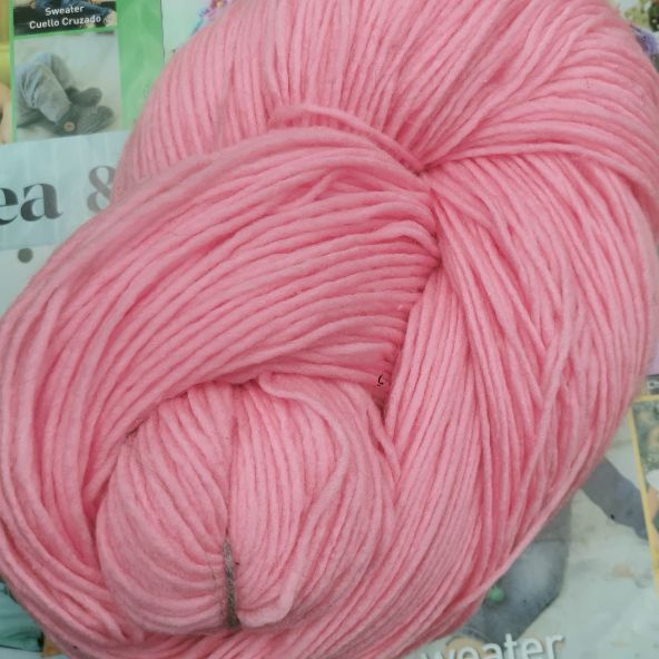 Factory direct sales of 1.5NM polyester Iceland wool hand-knitted yarn