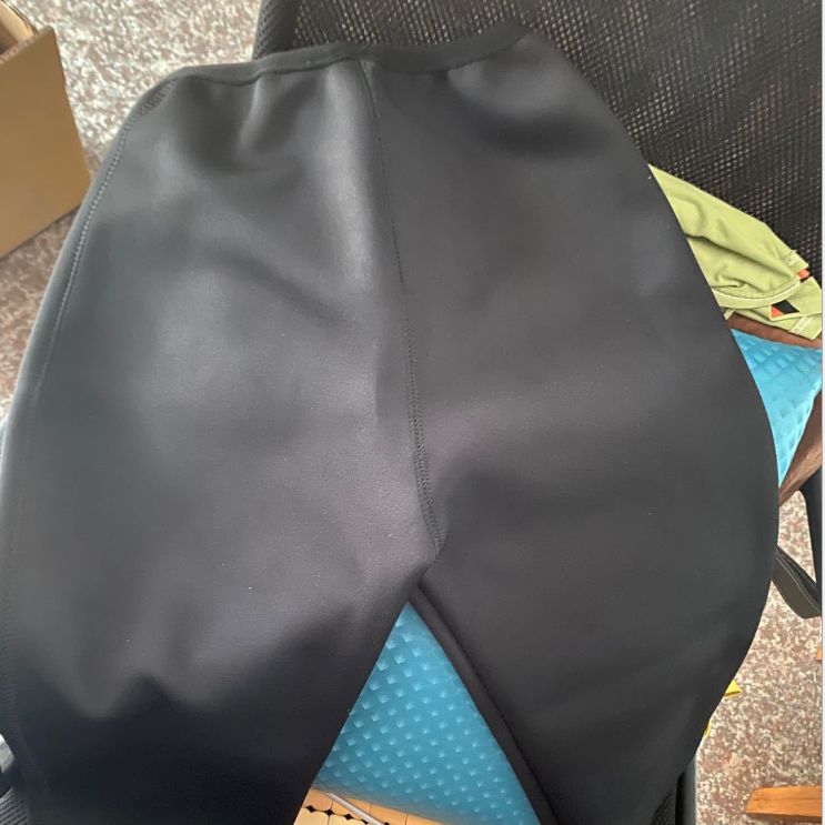 Bodycon pants for men and women