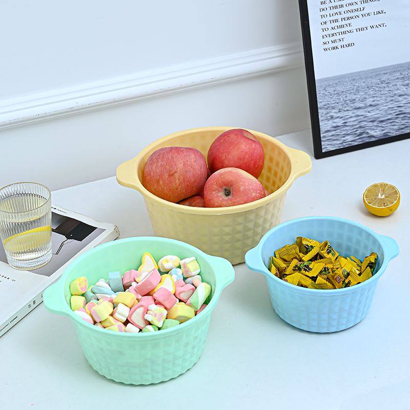The 2021 new round retro candy cup, candy box, food storage with lid, snack storage box, jar and covered bowl 041 series comes in 4 sizes. This link is the largest one full figure