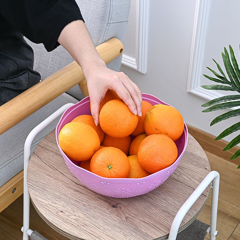 Round snack, candy and fruit boxes with LIDS, draining fruit boxes, melon seed, peanut and nut storage boxes. There are 4 sizes in the 071 series with bowls. This size is the largest Item Picture