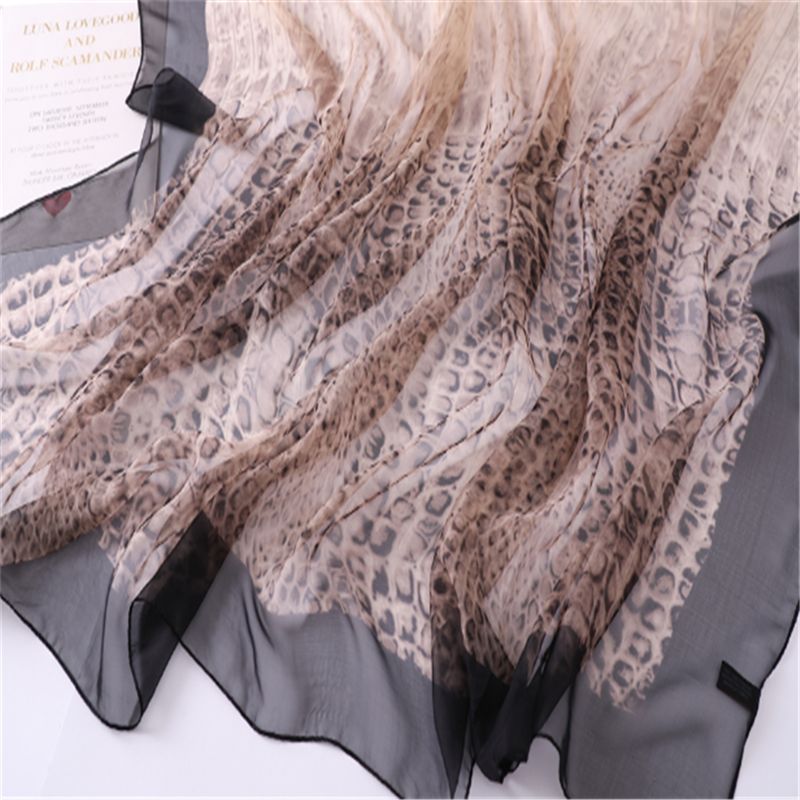 Fashion Everything Explosive Small Fresh Korean Scarf Casual Trend Autumn And Winter Discount Promotion 40 details Picture