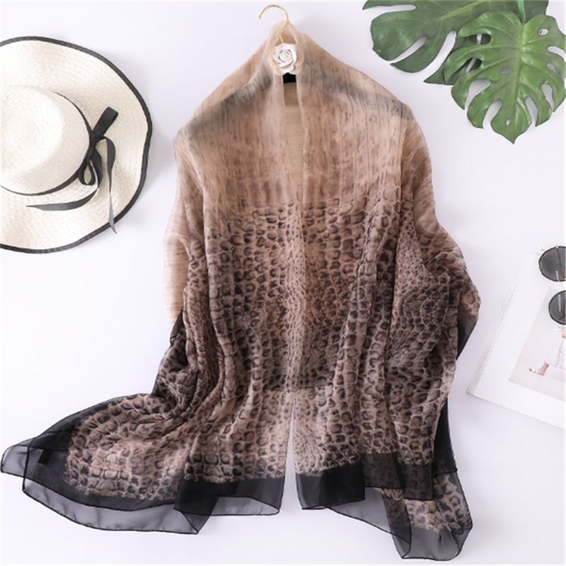 Fashion Everything Explosive Small Fresh Korean Scarf Casual Trend Autumn And Winter Discount Promotion 40