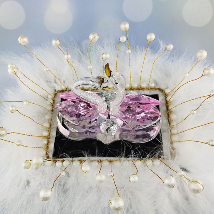 Crystal Swan Car Perfume Application Scenario