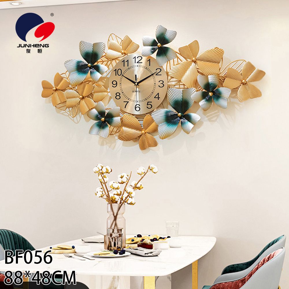 Light luxury home clock living room wall clock wall decoration background wall creative metal Nordic decorative wall hanging art pendant
