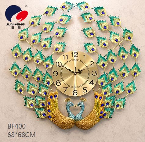 Clock peacock wall clock living room home fashion European performance generation simple quiet quartz clock creative atmosphere clock