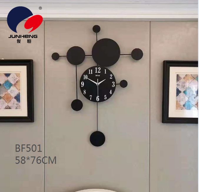 Nordic wall clock living room home fashion creative clock modern personality wall clock simple light luxury decorative wall watch