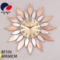 Nordic light luxury creative wall clock Restaurant living room wall watch personality quartz clock Silent clock modern simple clock