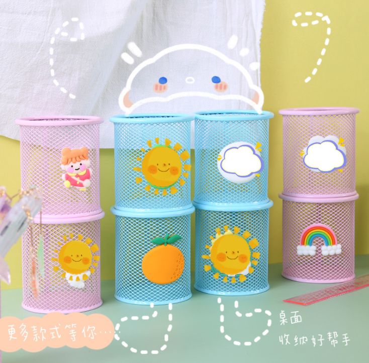 卡通笔筒产品图