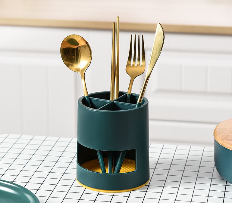 Tableware tabletop storage rack Application Scenario
