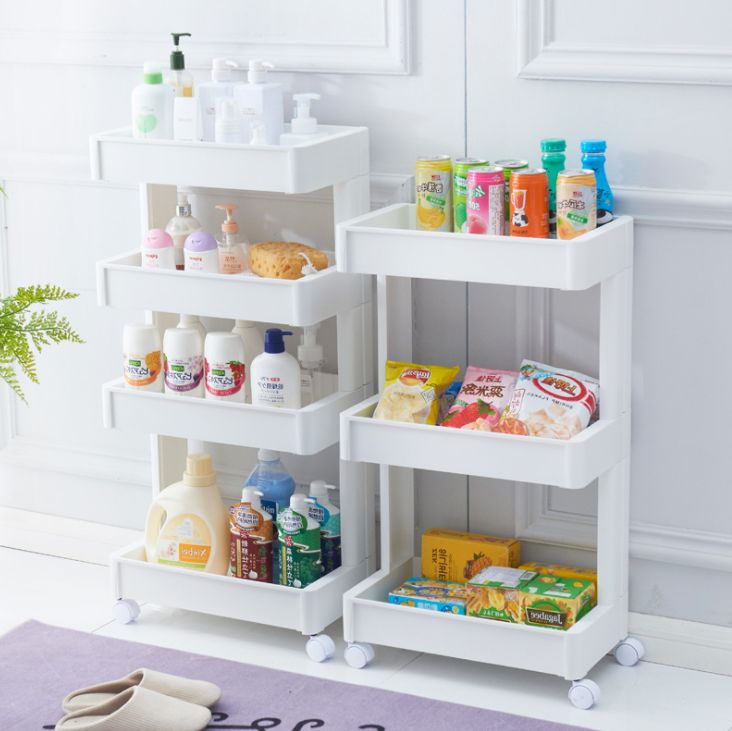 Japanese kitchen shelving
