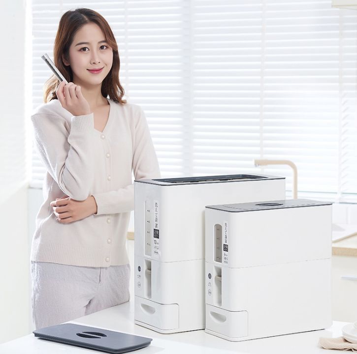 Japanese metered rice bucket