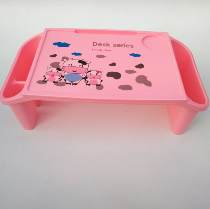 塑料儿童学习桌产品图