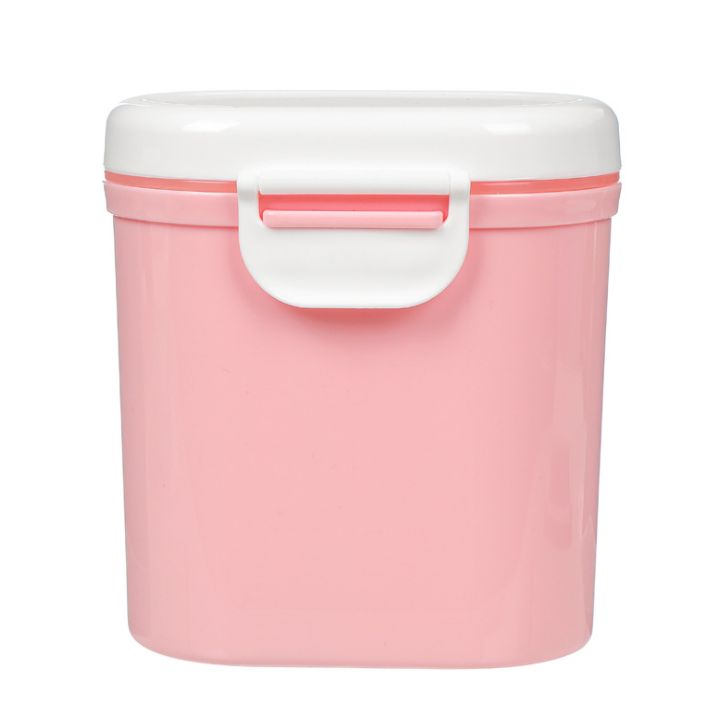 Portable outdoor mass storage box