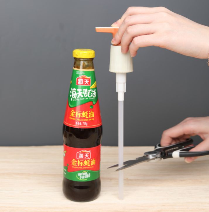 蚝油瓶压嘴油壶挤压器细节图