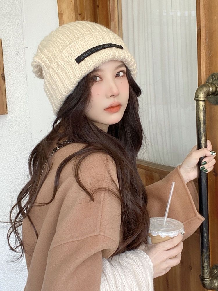 Woolen Hat details Picture