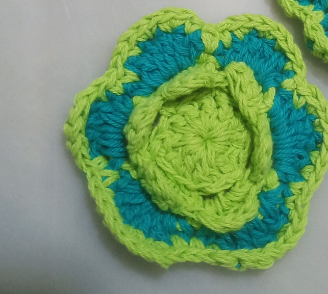 Hand-Crocheted Wool Flowers Specification drawing