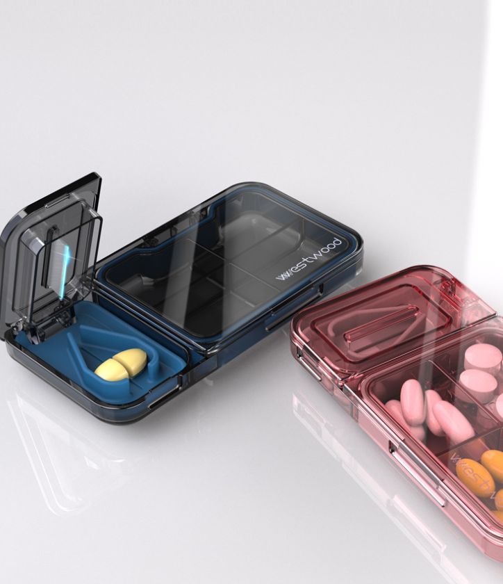 A portable and small mini medicine clipper for home use Application Scenario