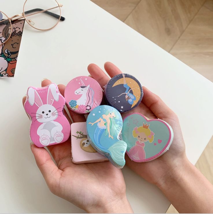 Cartoonish and cute multi-style patterned compressed towels Item Picture