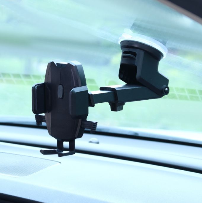 Car telescopic arm suction cup mobile phone stand Car navigation stand mobile phone stand Application Scenario