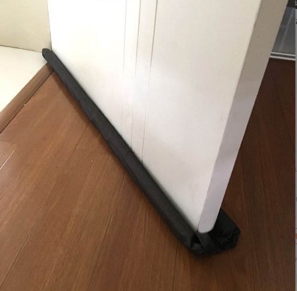 Dust-proof door crack details Picture