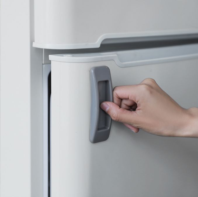 Rectangular adhesive auxiliary door and window handles
