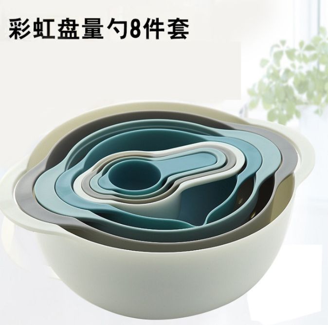 8-piece plastic measuring cup set