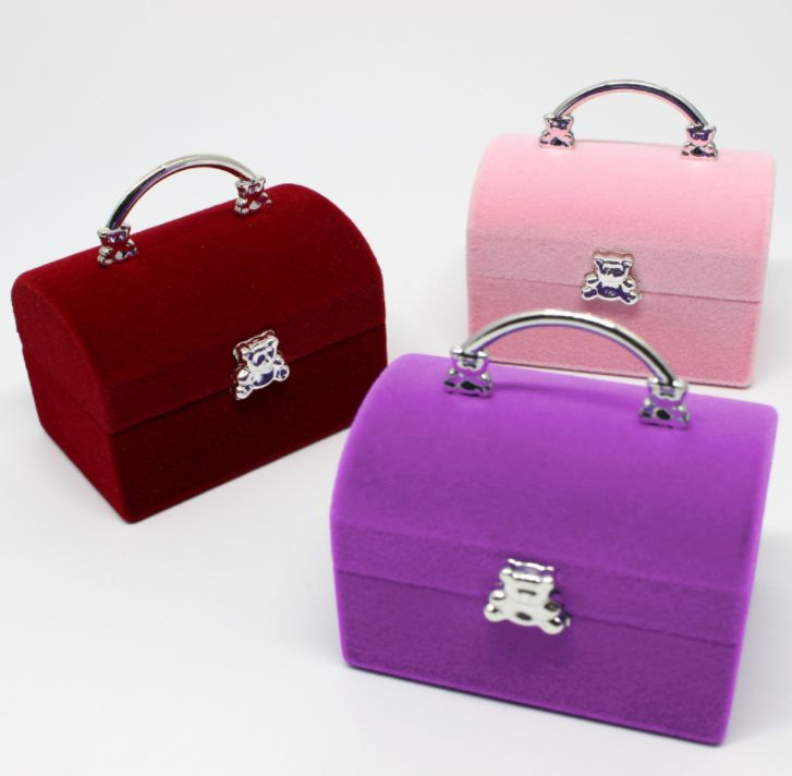 New jewelry box full figure