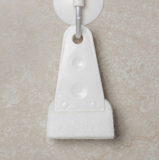 Keyboard gap cleaning brush for export Specification image