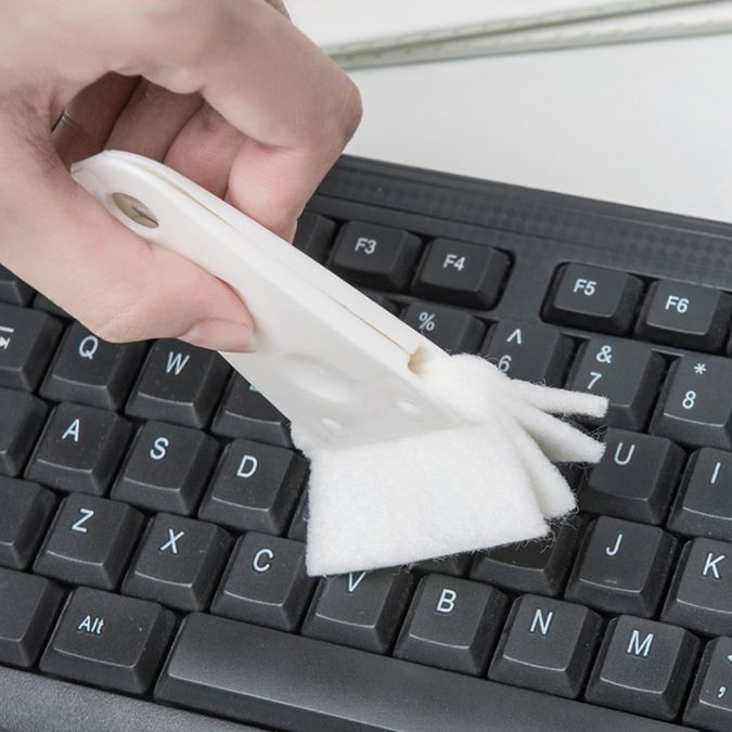 Keyboard gap cleaning brush for export