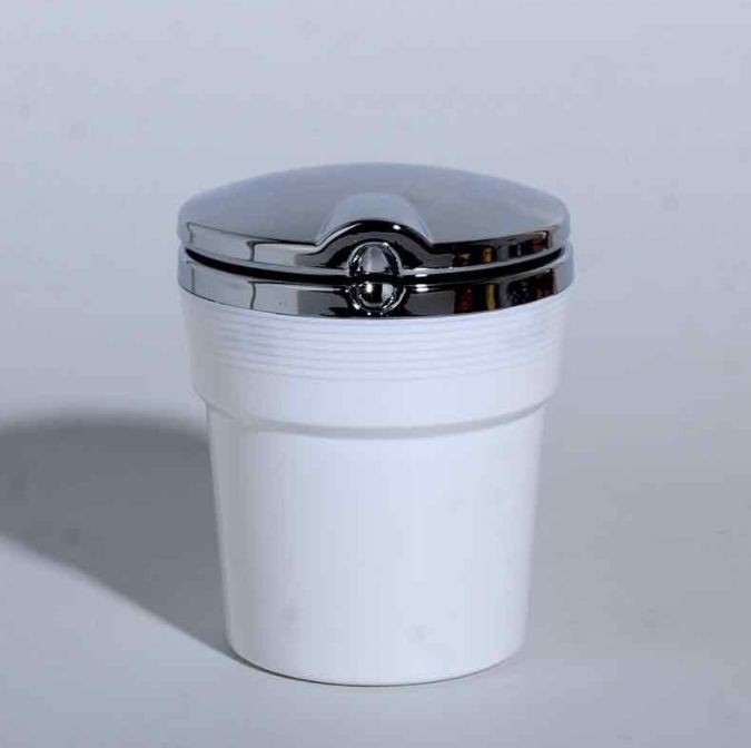 车用烟灰缸外贸专供细节图