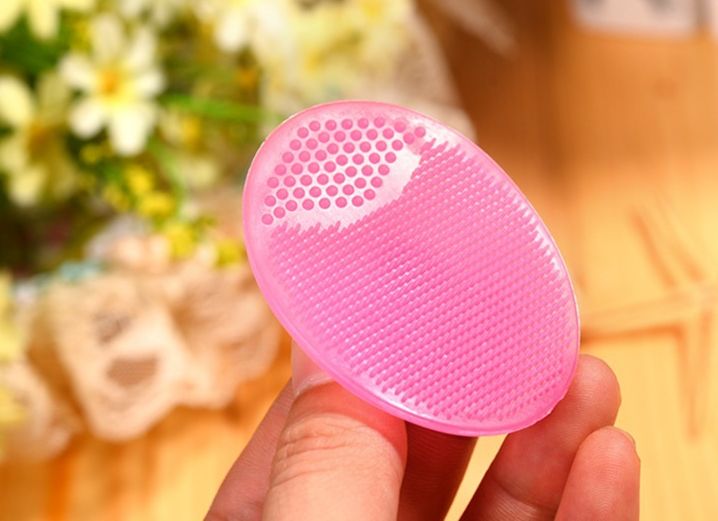 Baby silicone shampoo brush foreign trade details Picture