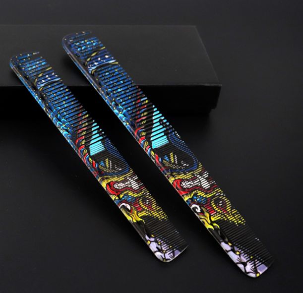 Export of scale-trimmed hair combs details Picture