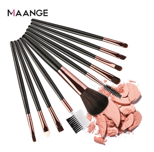 A set of 10 makeup brushes for export details Picture