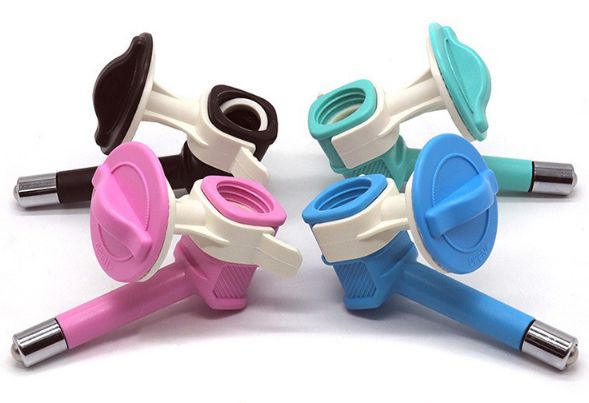 Export of hanging ball pet water bottles