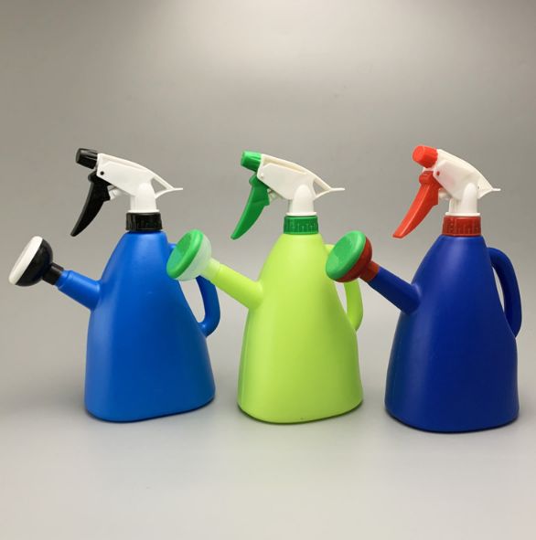 Horticultural plastic watering can foreign trade