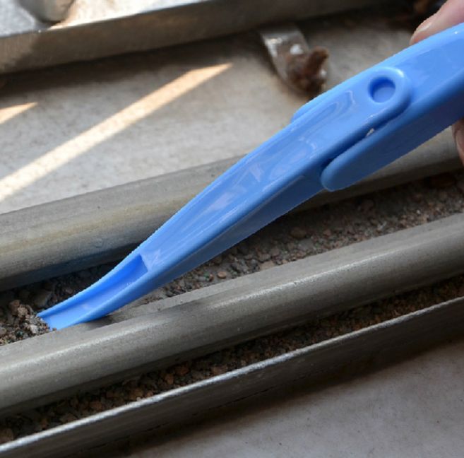 Window groove cleaning small brushes for export Specification image