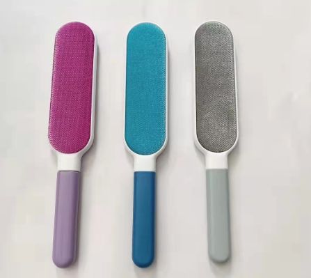 Coat and hat brush, pet brush, dust brush, foreign trade