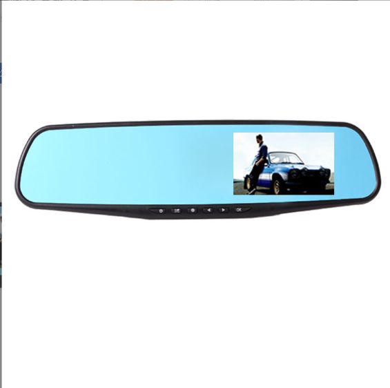 行车记录仪实物图