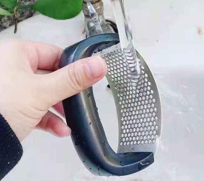 Manual garlic press for export Application Scenario
