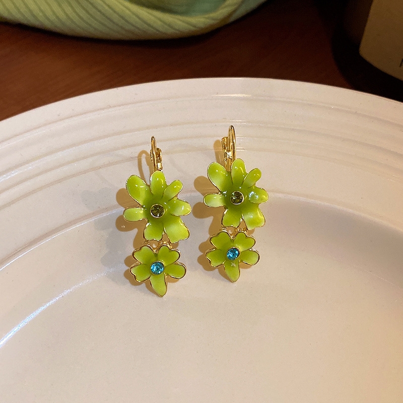 Earring woman new flower earring niche design high sense earring cool earring drop oil earring