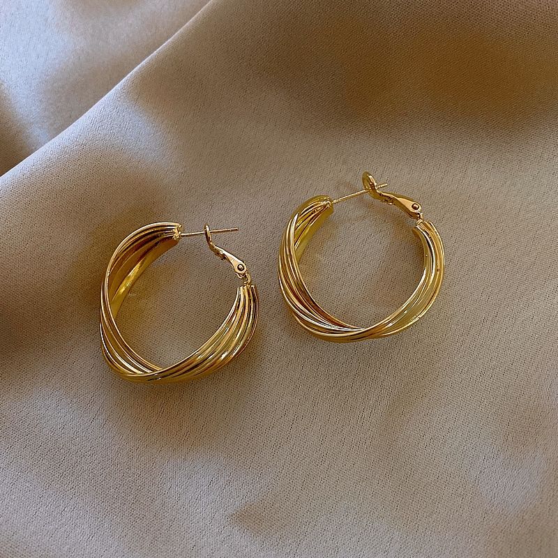 Earring women new winding earring niche design high sense earring cool earring line earring